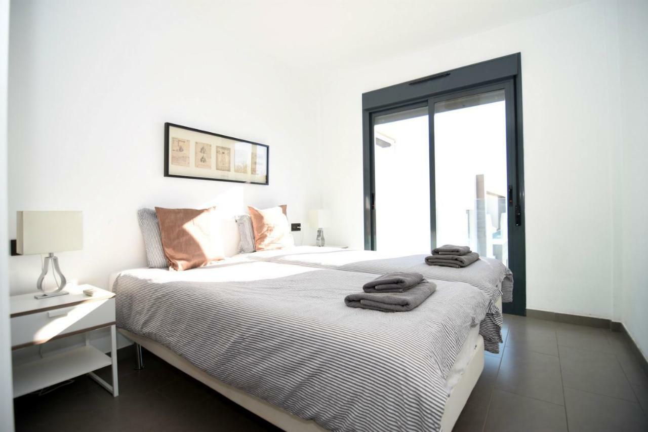 Penthouse Oasis Beach II La Zenia Appartement Dehesa de Campoamor  Buitenkant foto